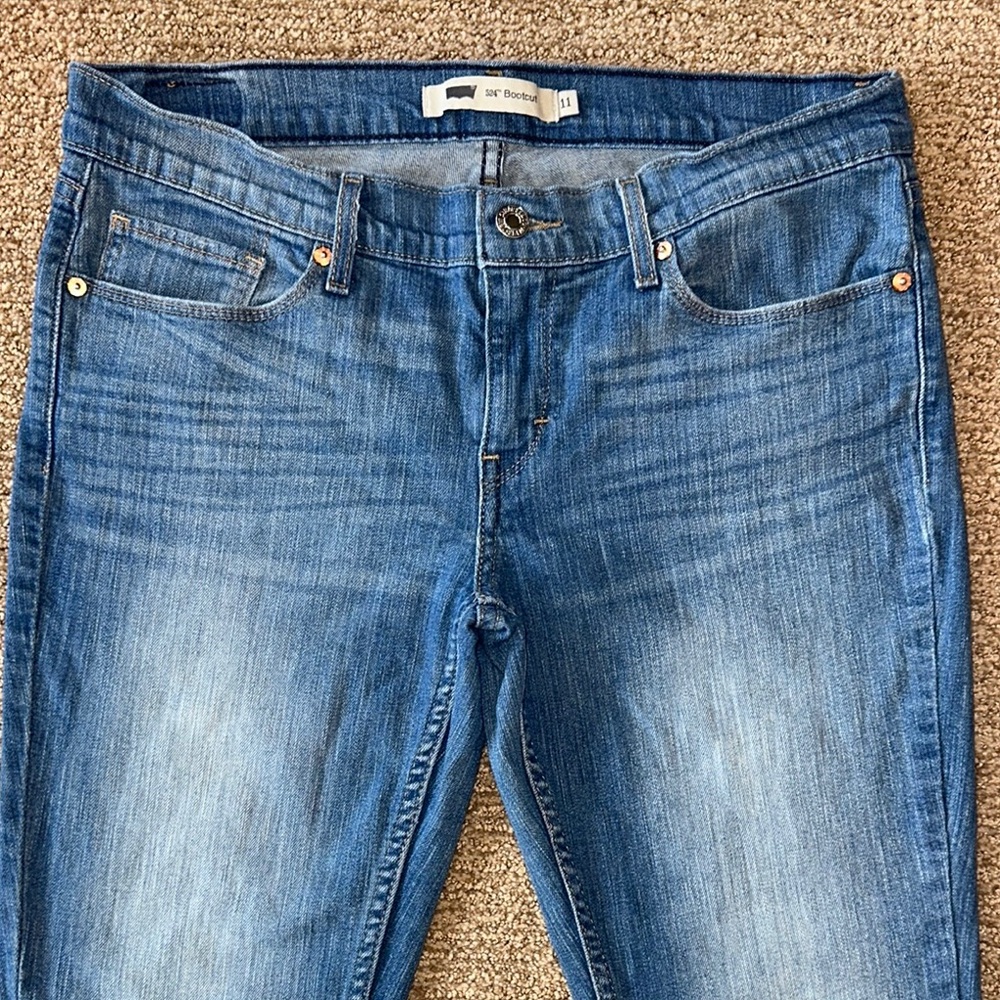 Levis 524 Low Rise Boot Cut Stretch Jeans Sz 11M VG/EUC - Picture 3 of 13